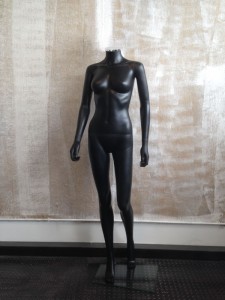 MANNEQUIN LITE SILOUETTE SCHWARZ FRAU - SUSY 2