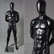 MANNEQUIN WITH SPORTY HEAD BLACK M7 TS