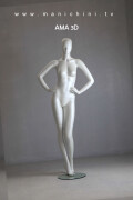 mannequin-woman-loves-003